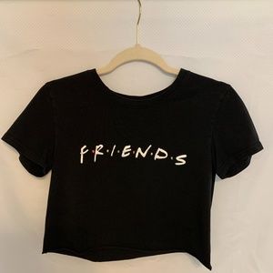 'Friends' Cropped T-Shirt
